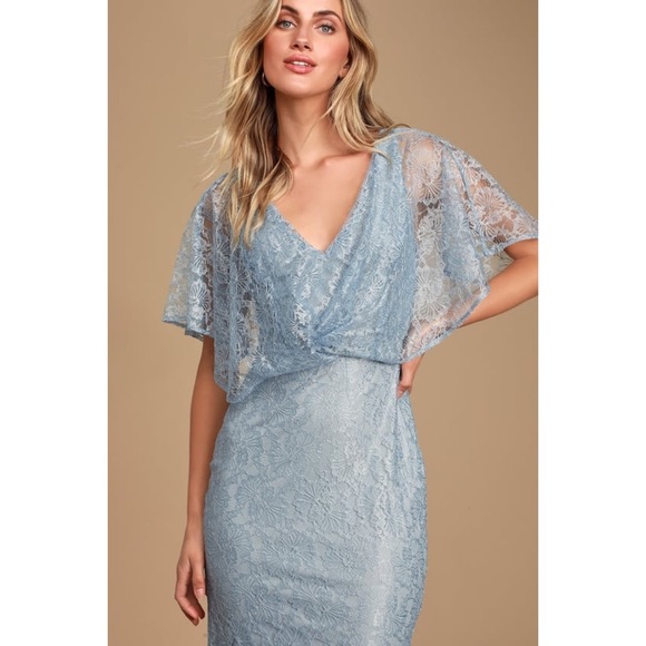 Lulu’s “Dreaming of You” Floral Lace Formal Dress - Picture 5 of 10